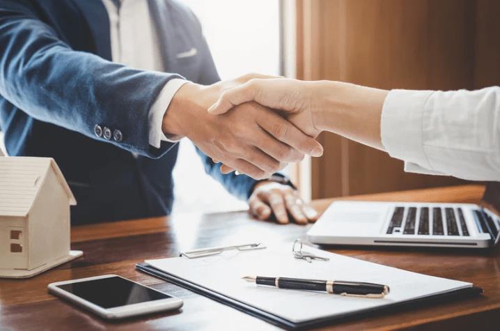 shaking hands sba personal guarantee