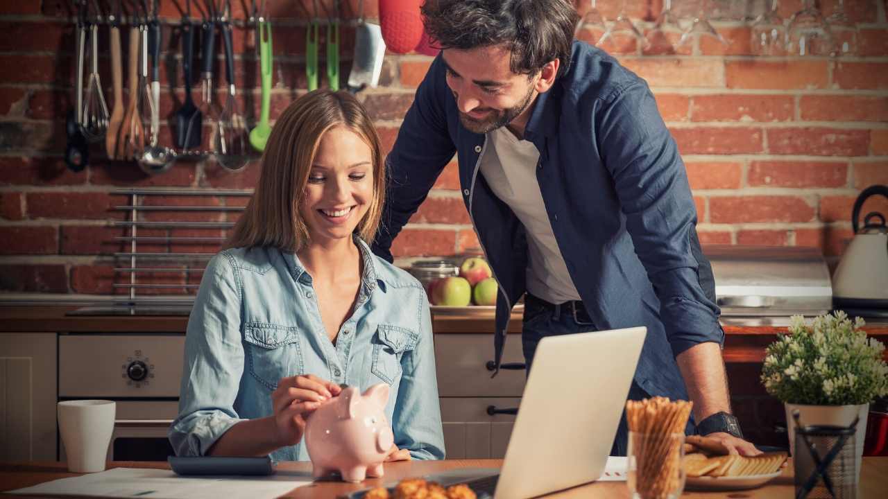 How to Read a Business Credit Report (and Why It Matters)