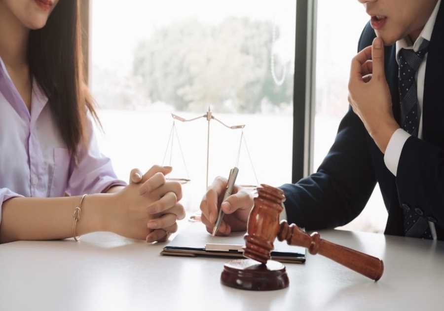 Can a Beneficiary in Indiana Sell, Gift, or Pledge a Trust Interest?