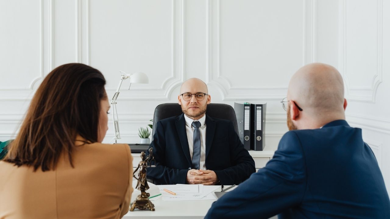 How to Find the Right Caregiver for Your Parent